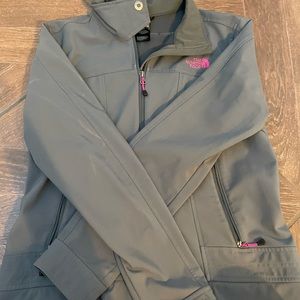 north face size medium